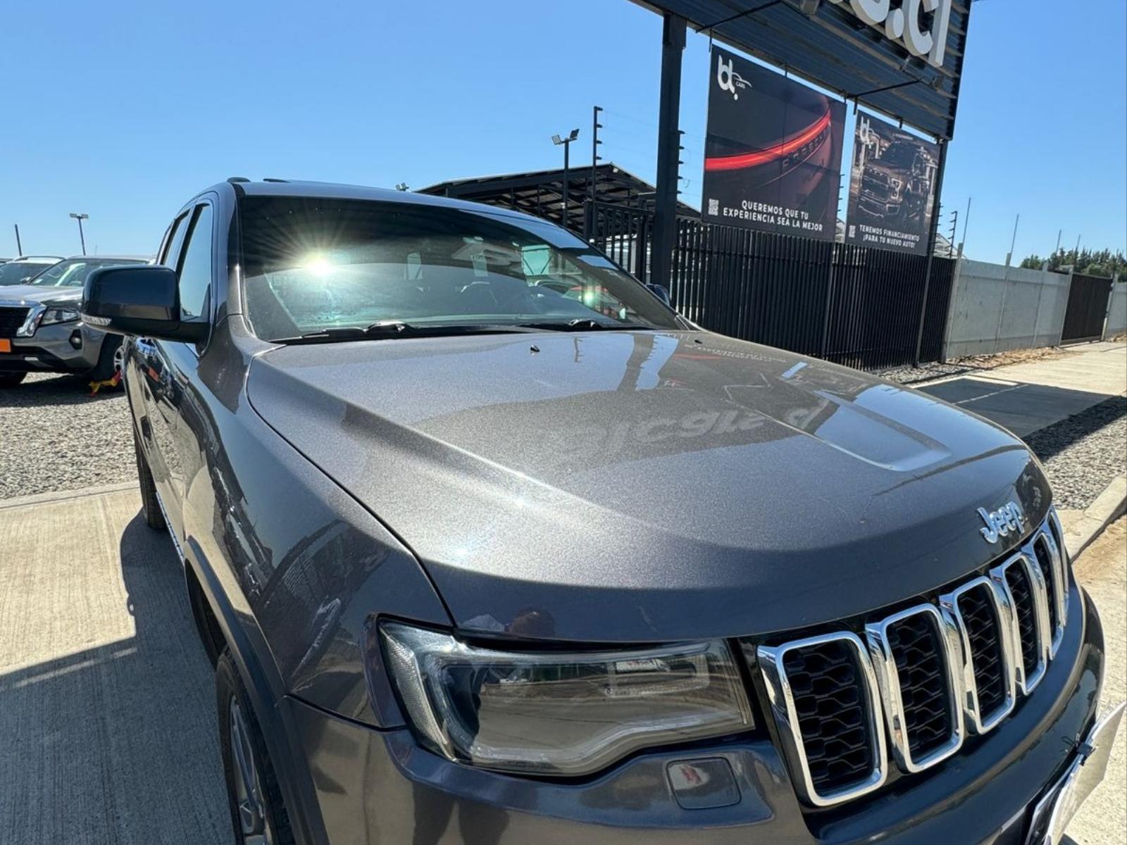 JEEP CHEROKEE LIMITED 2019 Impecable , Mantenimientos al dia  - FULL MOTOR