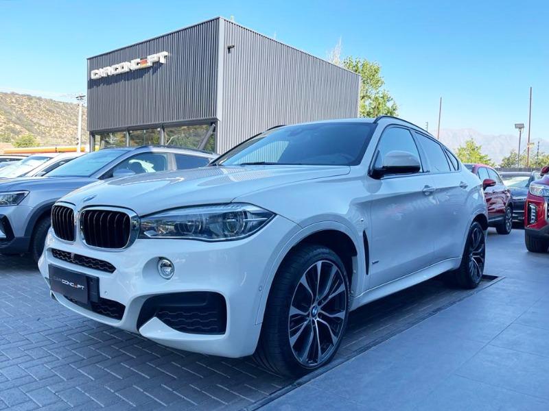 BMW X6 DIÉSEL 30d 2020 MANTENIMIENTO AL DÍA - 