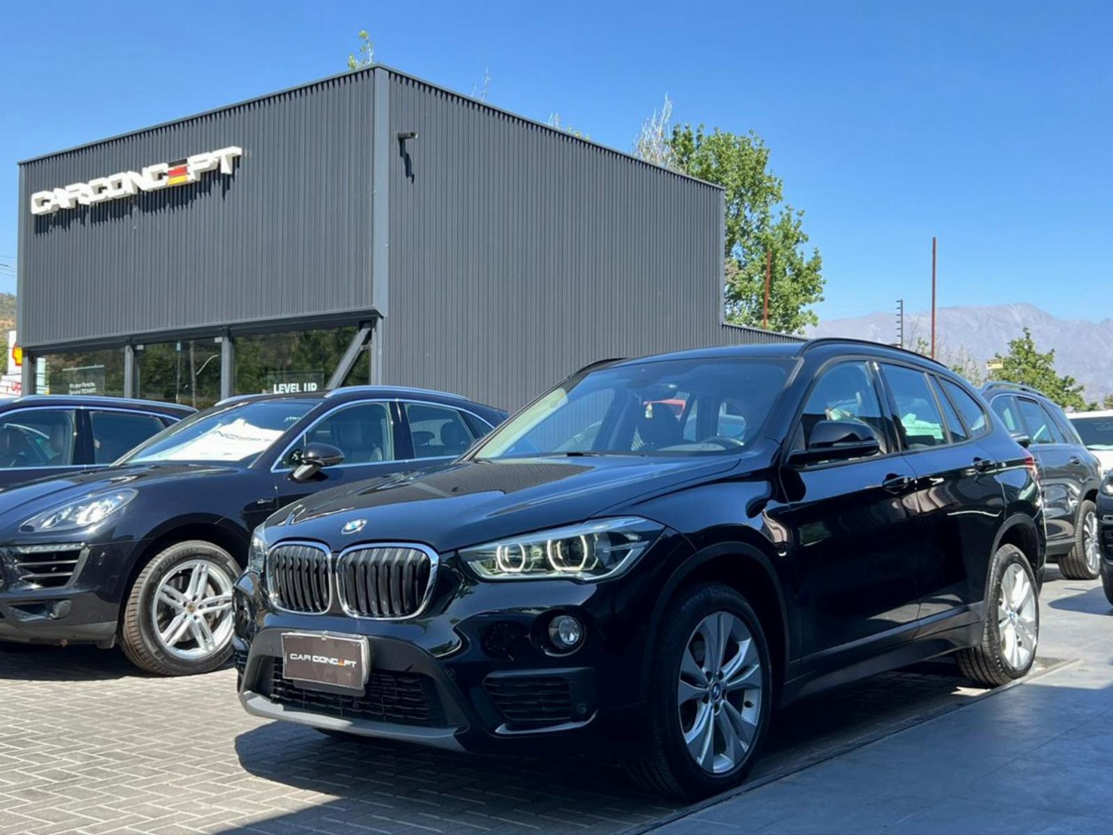 BMW X1 DIÉSEL SDRIVE 18D 2019 MANTENIMIENTO AL DÍA UN DUEÑO - 