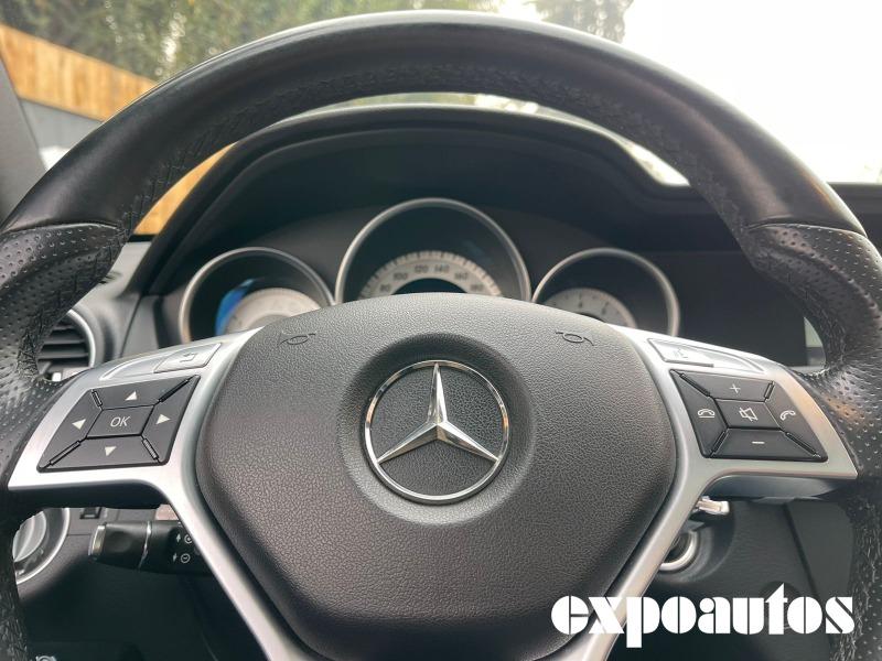 MERCEDES-BENZ C180 COUPE 2014 SIETE CAMBIOS - FULL MOTOR