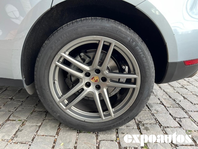 PORSCHE MACAN S 3.0 V6 TURBO AWD 2019 MANTENIMIENTO EN LA MARCA - ExpoAutos