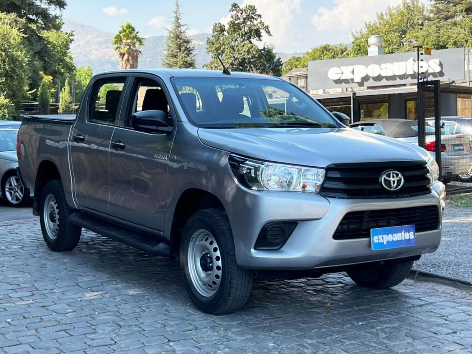 TOYOTA HILUX 2.7 DX 4x2 2018 USO PARTICULAR - 