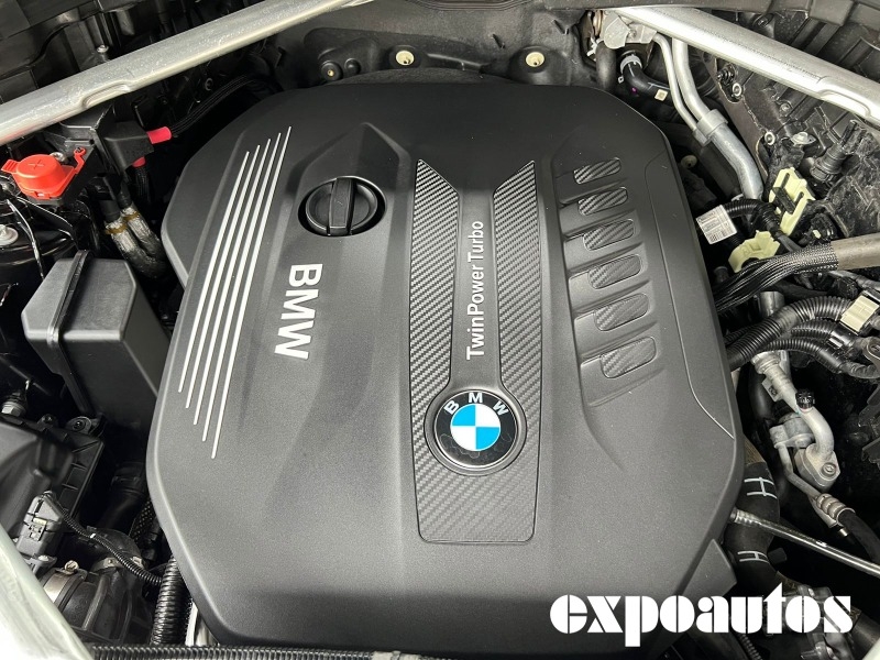 BMW X5 M SPORT 30d xDRIVE 2023 SÓLO 7.700 KILÓMETROS - FULL MOTOR