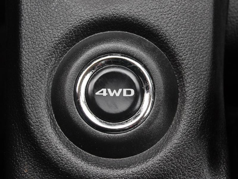 MITSUBISHI OUTLANDER 2.4 GLX CVT 4WD AT 2017  - GRACIA AUTOS