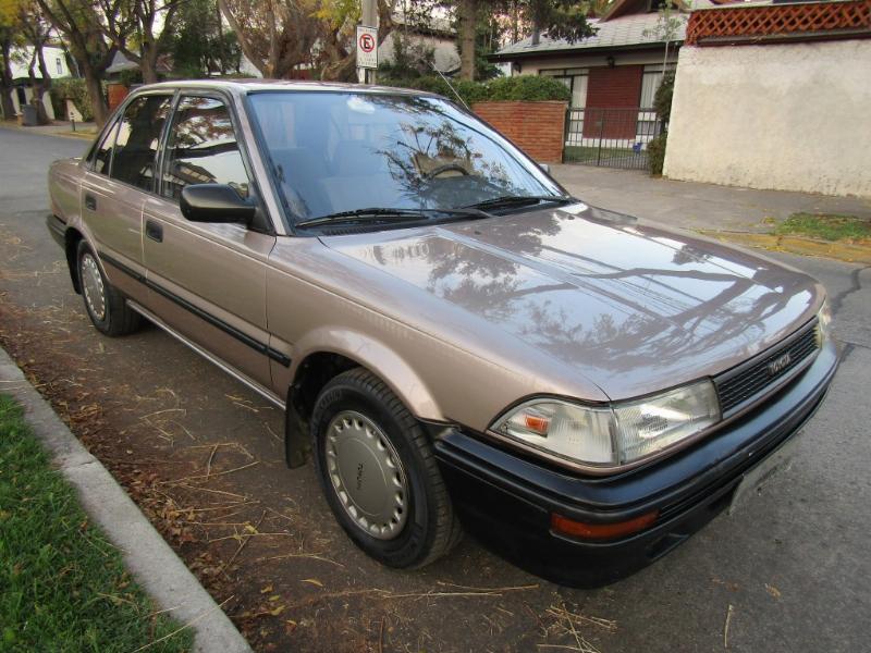 TOYOTA COROLLA XL 1.6 1990 Auto como nuevo, coleccionable, 1 dueño. - JULIO INFANTE