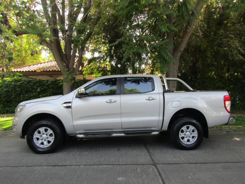 FORD RANGER 3.2 XLT  DIESEL  2018 D/C impecable. uso particular.  - 