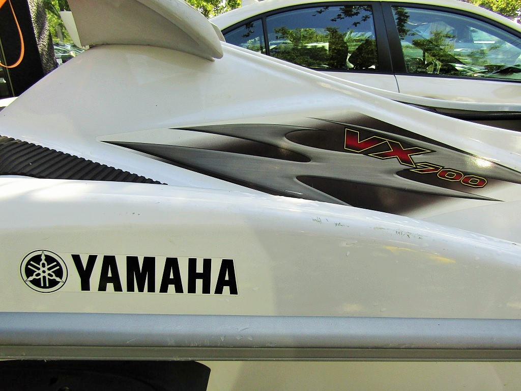 YAMAHA WAVE RUNNER VX 700 2 Tiempos  2008 Con Carro. Excelente estado.  - FULL MOTOR