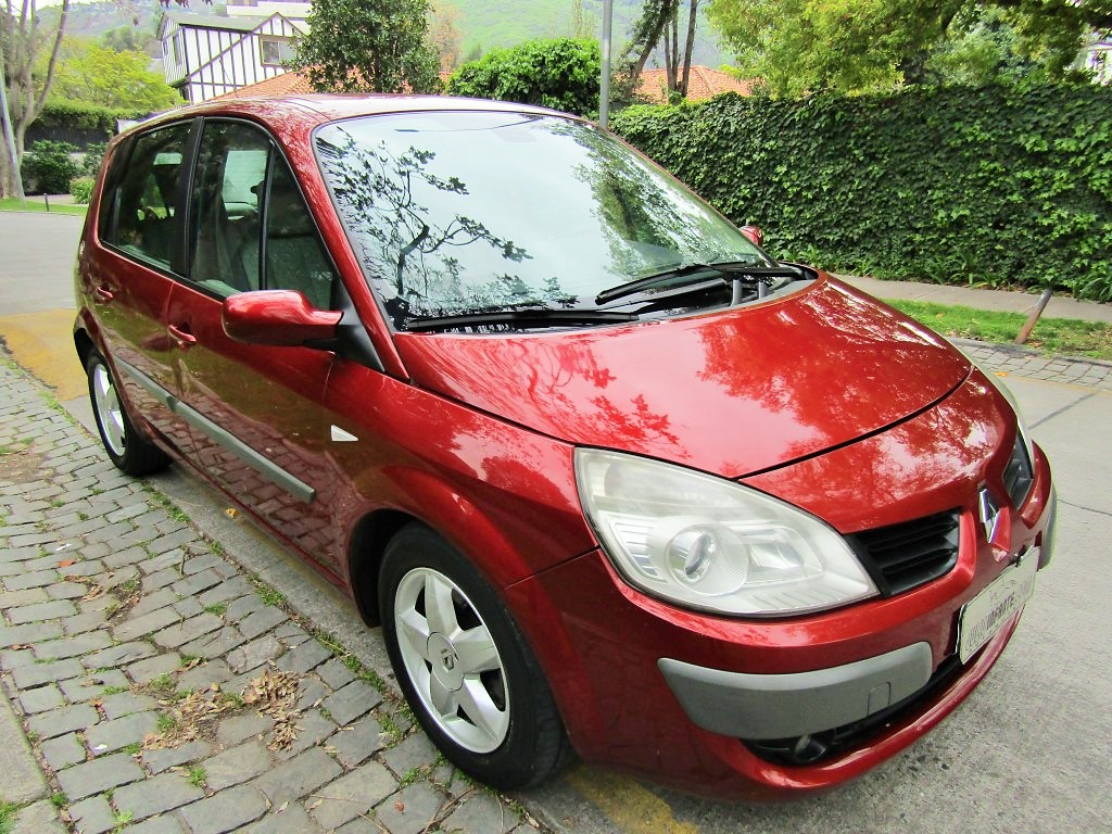 RENAULT SCENIC II Expression 2009 Autom. aire, 2 llaves. descueve auto.  - FULL MOTOR