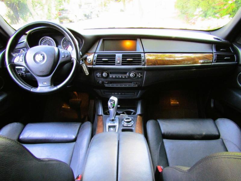 BMW X6 4.4 M 567 hp. 2016 Cuero, sunroof, Bajo Km.   - JULIO INFANTE