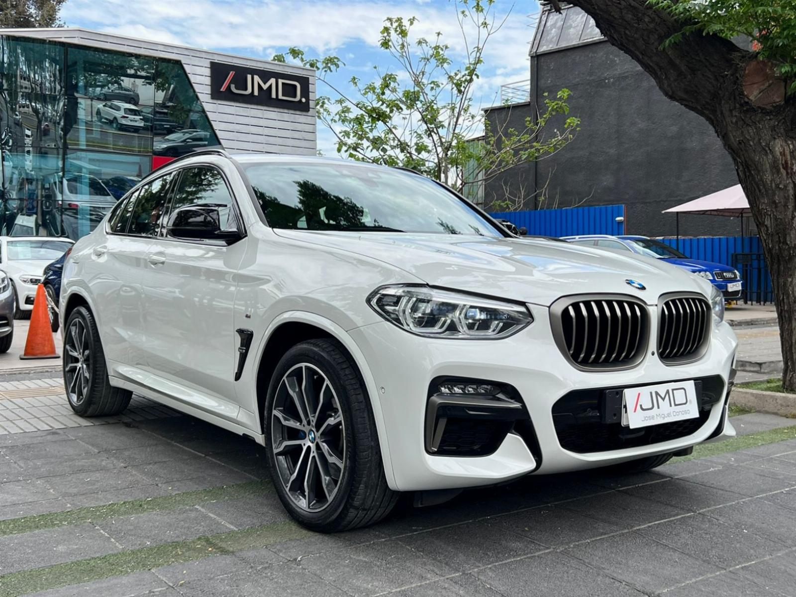 BMW X4 M40i 3.0 2022 MANTENIMIENTO EN LA MARCA - 