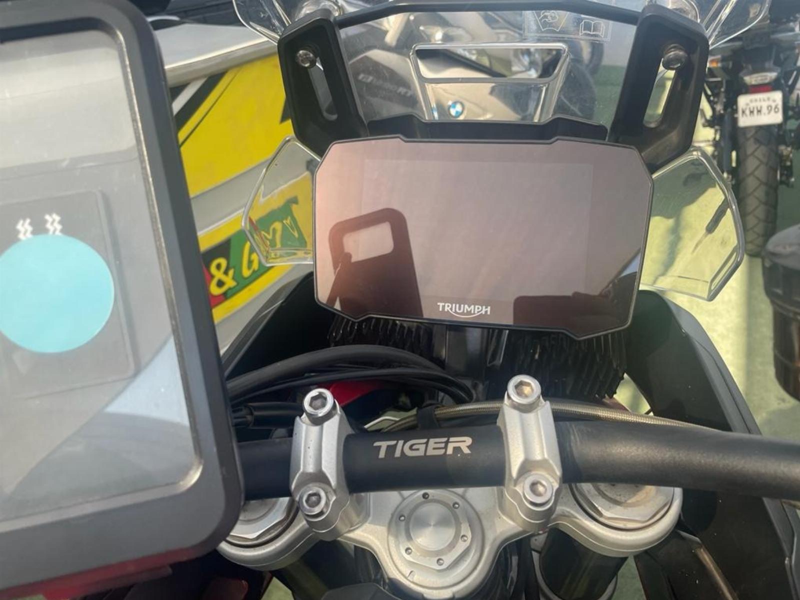 TRIUMPH TIGER TIGER 900 GT 2021 UNICO DUEÑO - FULL MOTOR