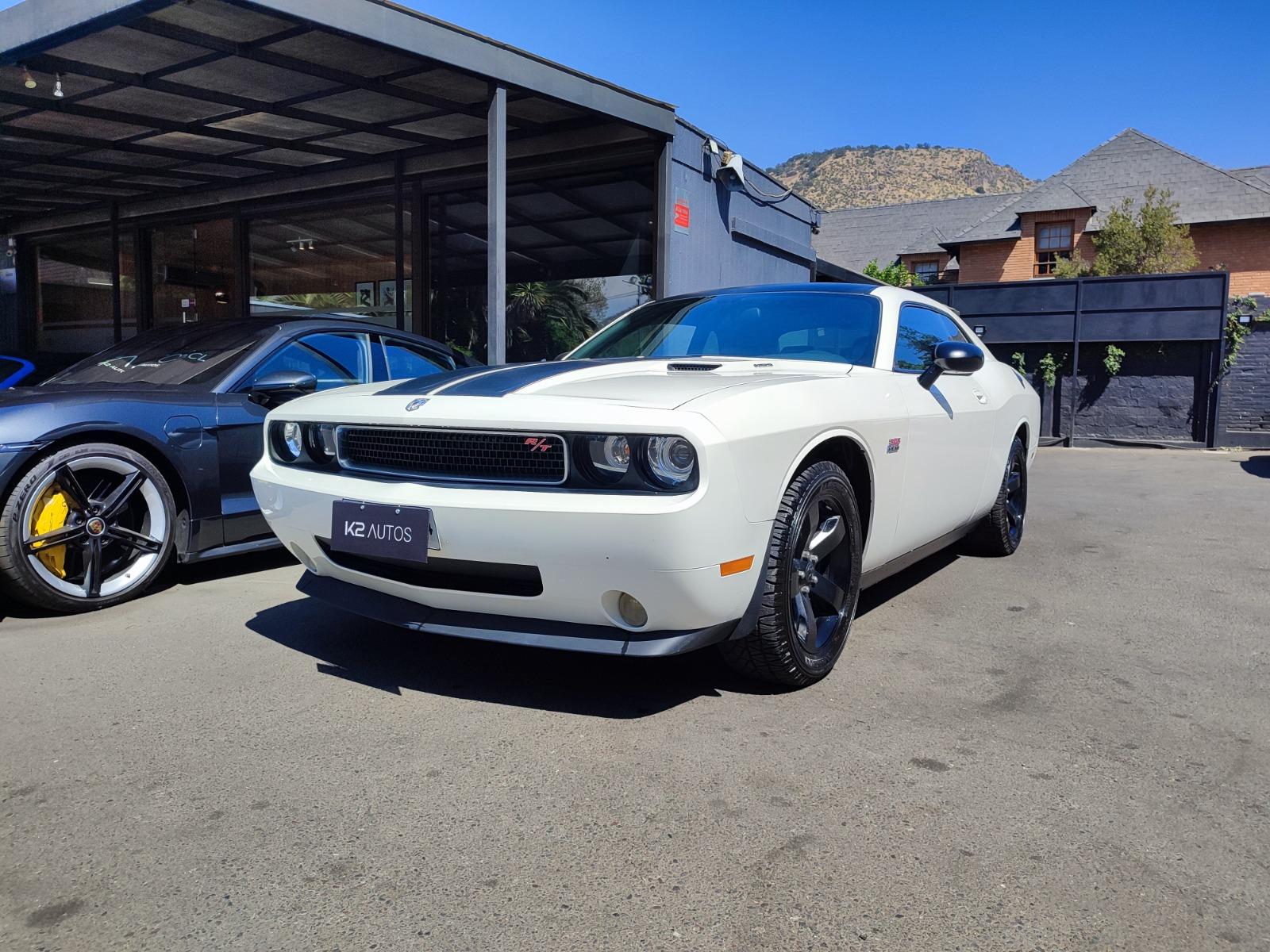 DODGE CHALLENGER R/T 5.7L 2010 CLASICO MUSCLE CAR - FULL MOTOR