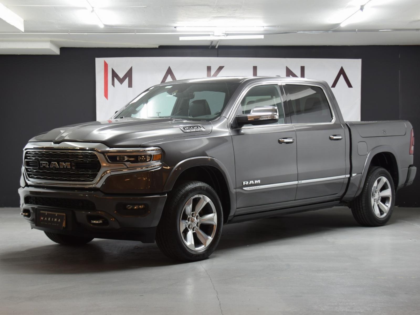 RAM 1500 LIMITED  2021 SOLO 13.500 KLMS DESCUENTA IVA  - MAKINA AUTOS