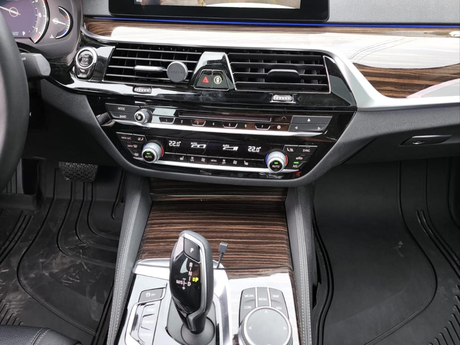 BMW 540I Luxury 2019  - FULL MOTOR