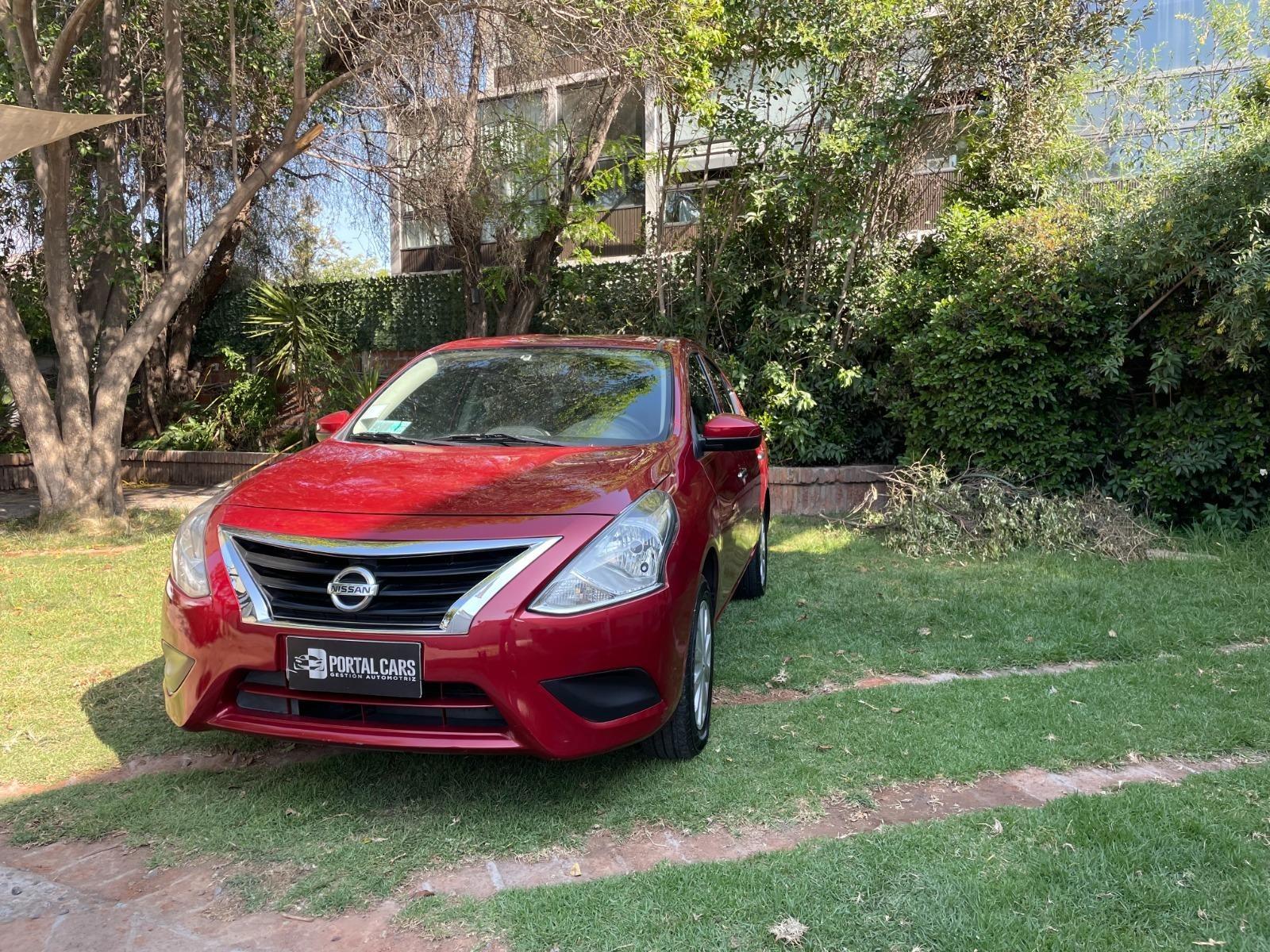NISSAN VERSA 1.6 4x2 2018 IMPECABLE - FULL MOTOR