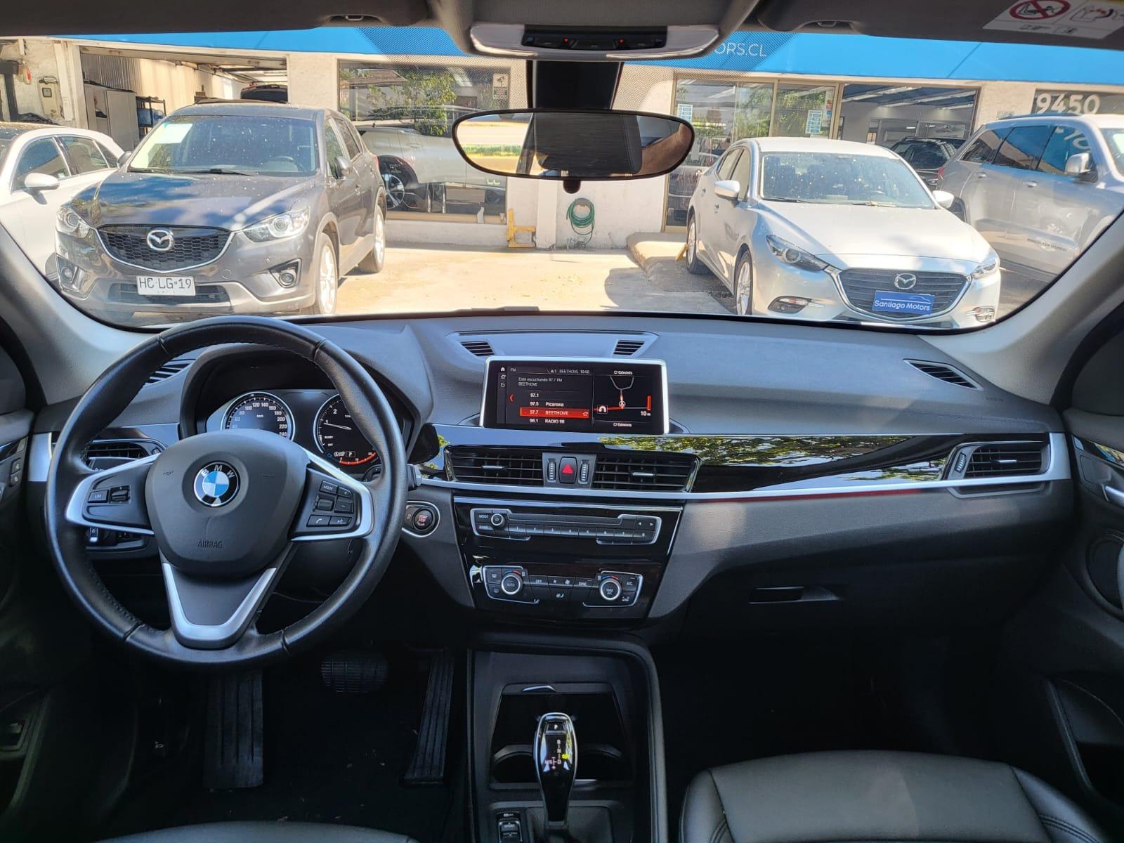 BMW X1 SDRIVE18I COMFORT 2022 poco kilometraje, mantenciones en la marca - FULL MOTOR