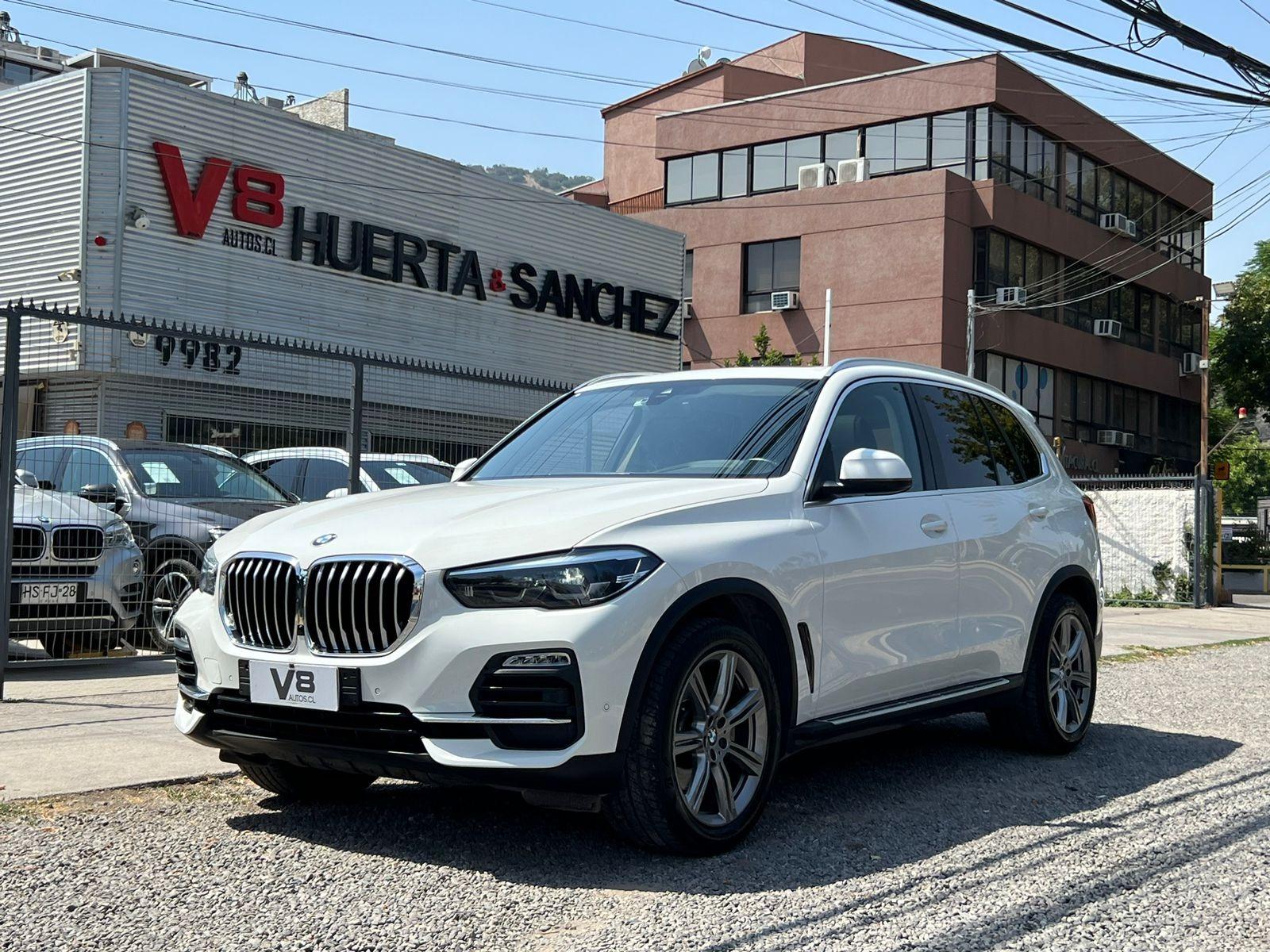 BMW X5 40i xDRIVE 2021 MANTENIMIENTO AL DÍA - 