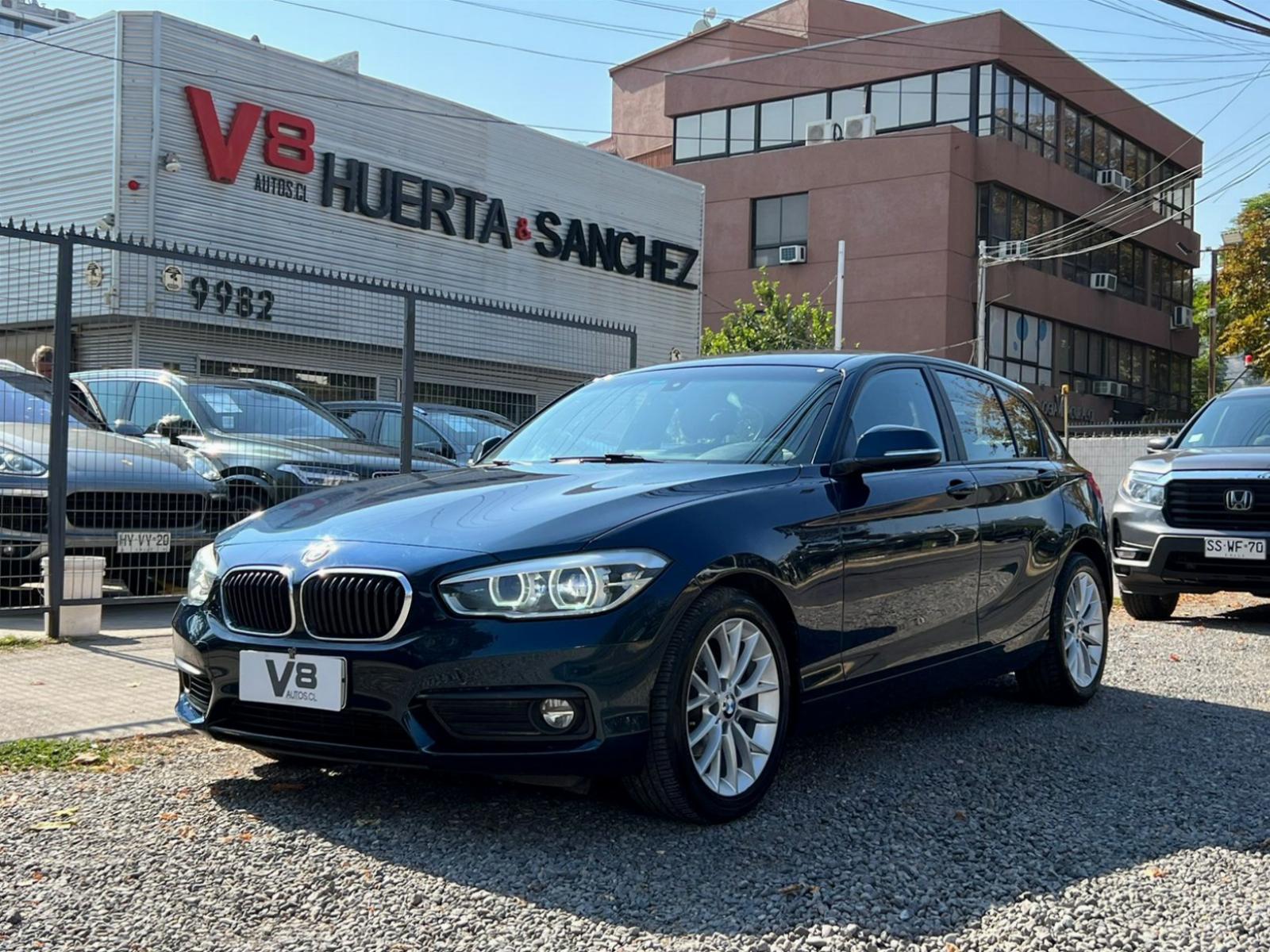 BMW 118 1.5 TURBO 2018 MANTENIMIENTO AL DÍA - 