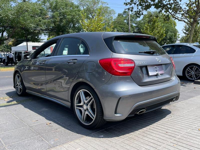 MERCEDES-BENZ A200 1.6 TURBO 2016 SIETE CAMBIOS - FULL MOTOR