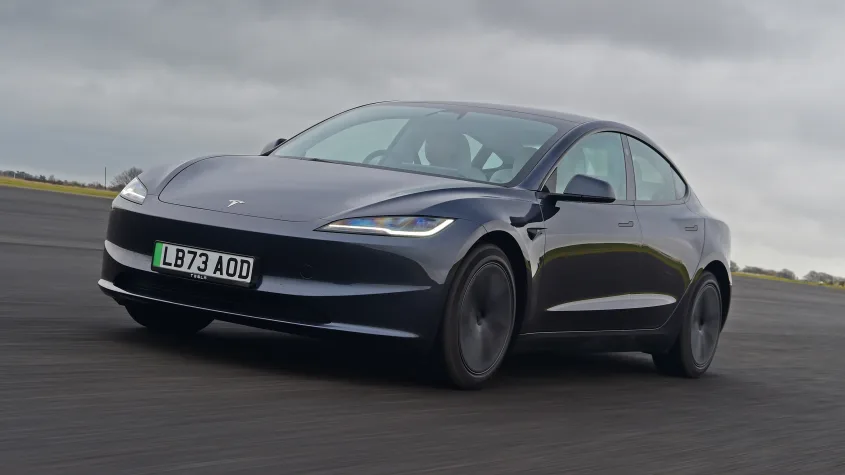 Mercado de autos eléctricos en Chile: crecimiento, oportunidades y qué debes saber antes de comprar