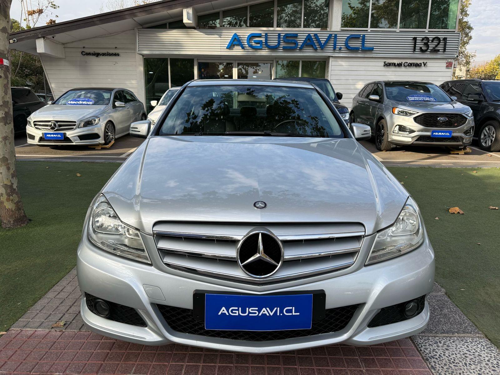 MERCEDES-BENZ C180 C CGI BLUE EFFICIENCY 2012 AUTOMATICO / EXCELENTE ESTADO - AGUSAVI