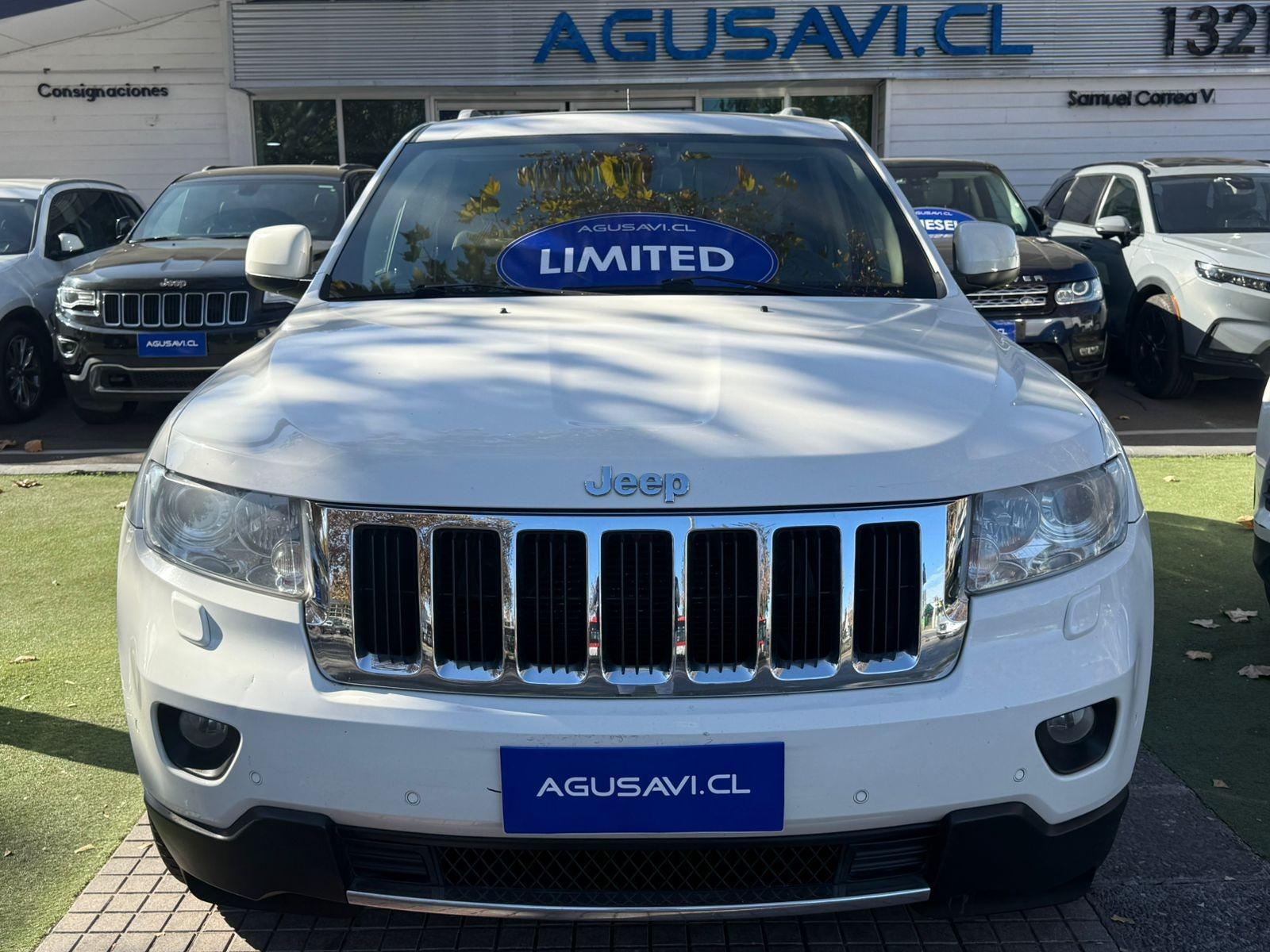 JEEP GRAND CHEROKEE  LIMITED 4X4 5.7 V8 AUT 2013 V8 / 4X4 - 