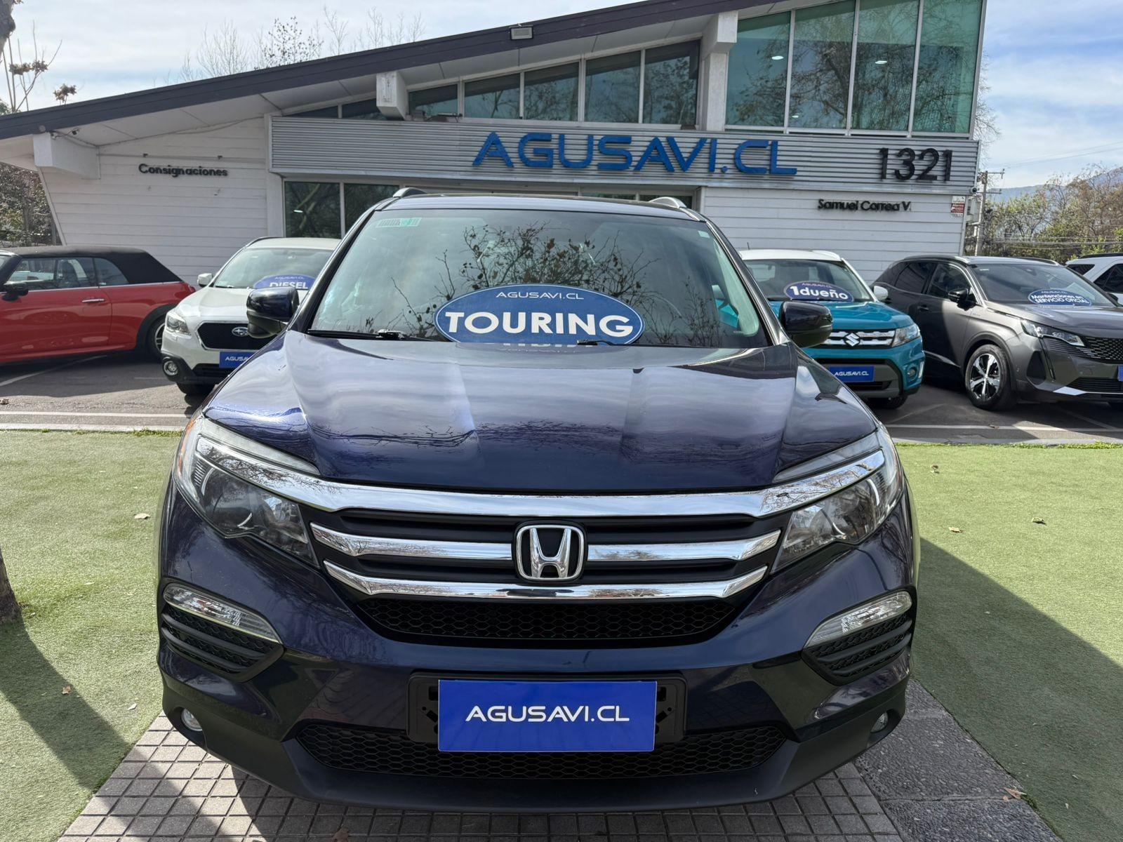 HONDA PILOT 3.5 Touring Auto 4WD 2018 4X4 / POCO KM - 