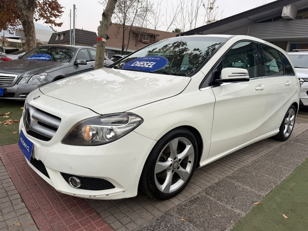 MERCEDES-BENZ B180 1.8T CDI BLUEEFFICIENCY AUT  2014 DIESEL / AUTOMATICO - AGUSAVI