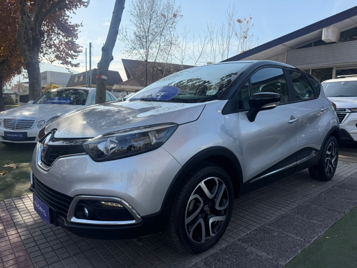 RENAULT CAPTUR 1.5 Manual DCI Expression 2017 DIESEL / 2 DUEÑOS - FULL MOTOR
