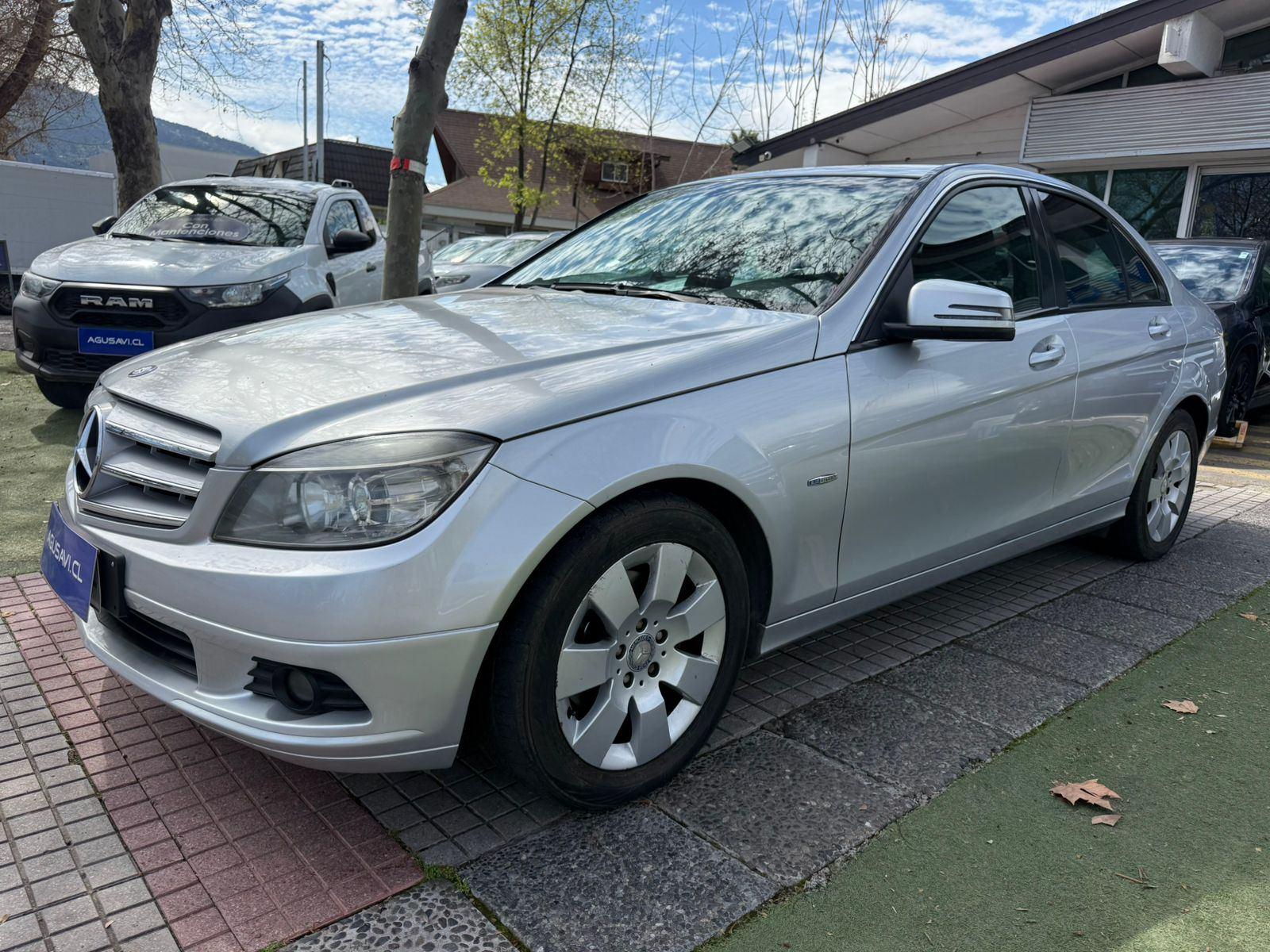 MERCEDES-BENZ C180 CGI BLUE EFFICIENCY 2011 - FULL MOTOR