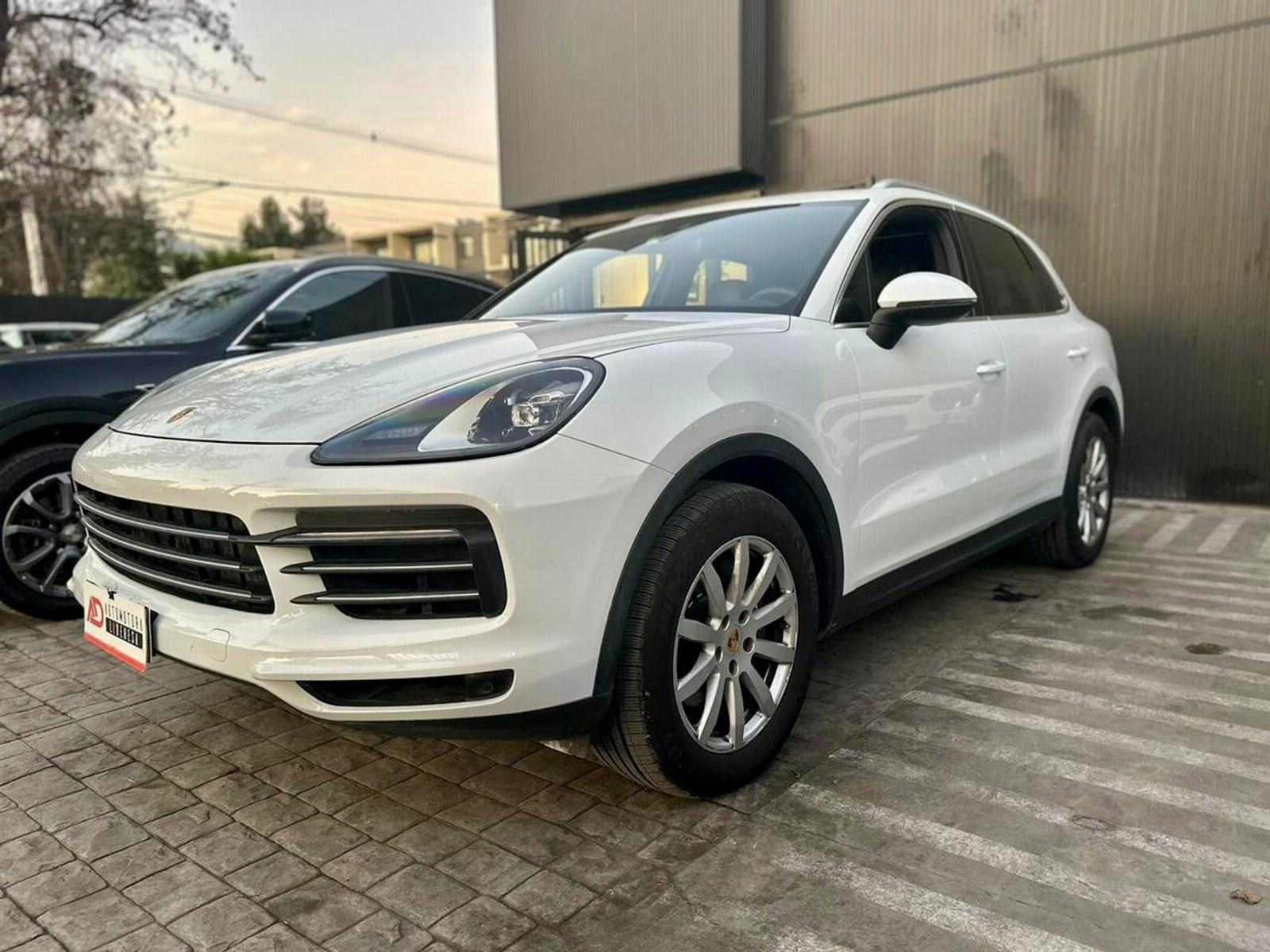 PORSCHE CAYENNE V6 2019 3.000 CC AWD - Automotora La Dehesa