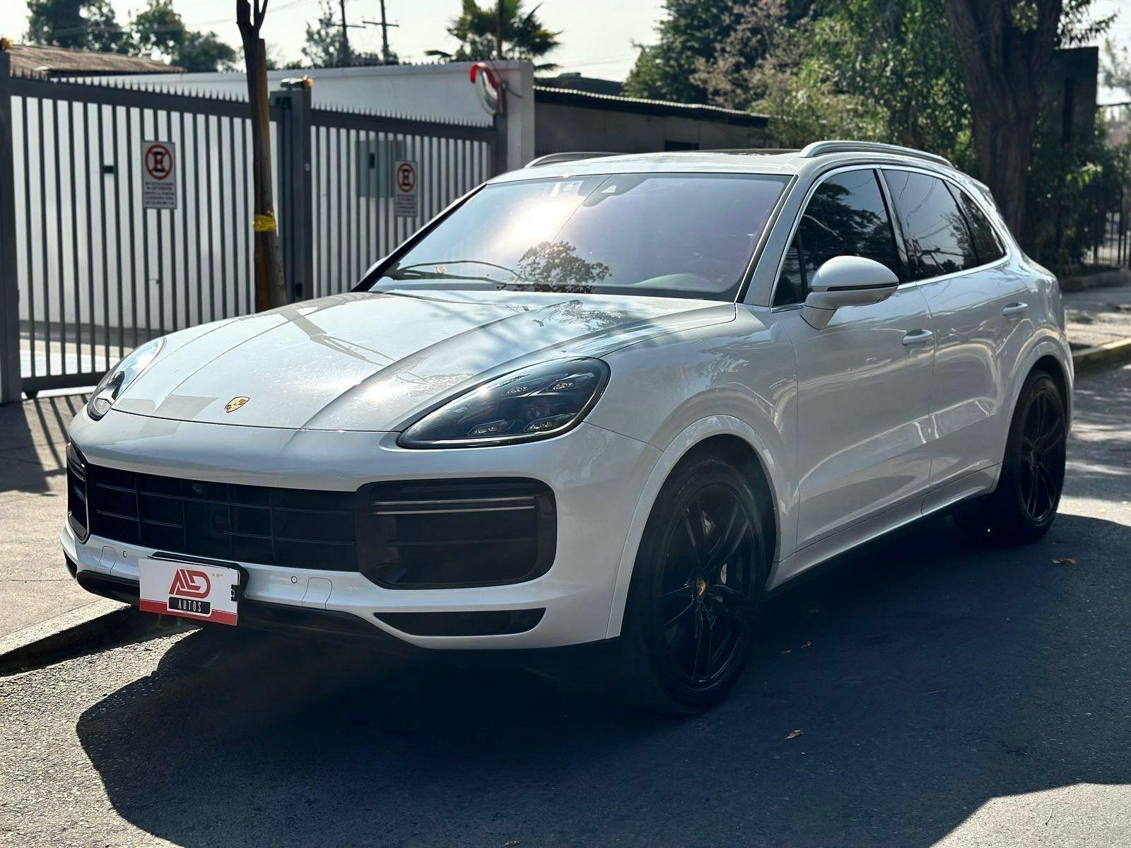 PORSCHE CAYENNE TURBO 2019 MANTENIMIENTO AL DÍA - Automotora La Dehesa