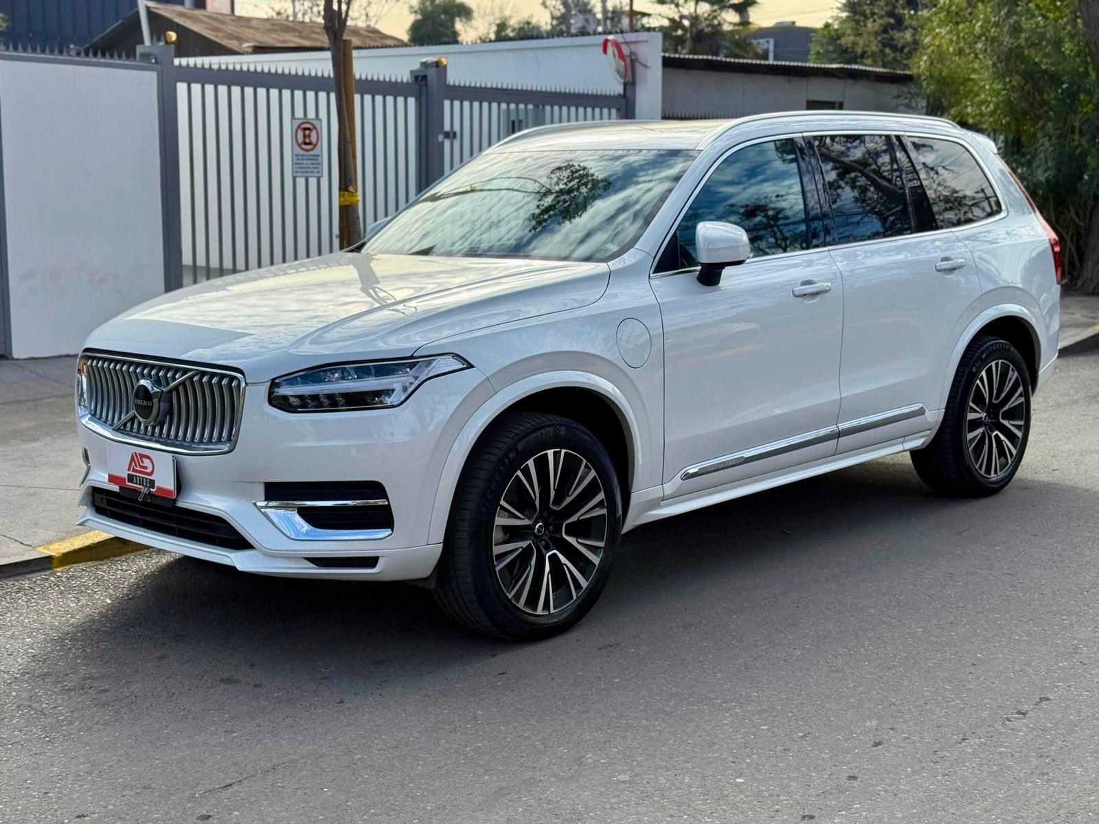 VOLVO XC90 T8 RECHARGE PLUS 2024 HÍBRIDO TRES FILAS DE ASIENTOS - Automotora La Dehesa