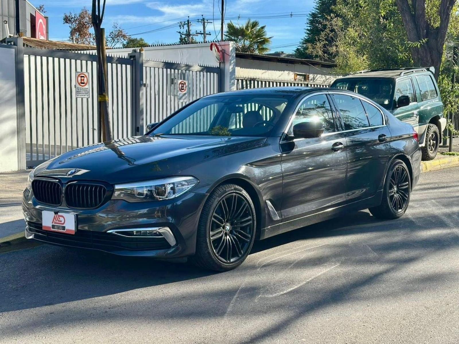 BMW 530D D 3.0 DIESEL 2019 MANTENIMIENTO EN LA MARCA  - Automotora La Dehesa