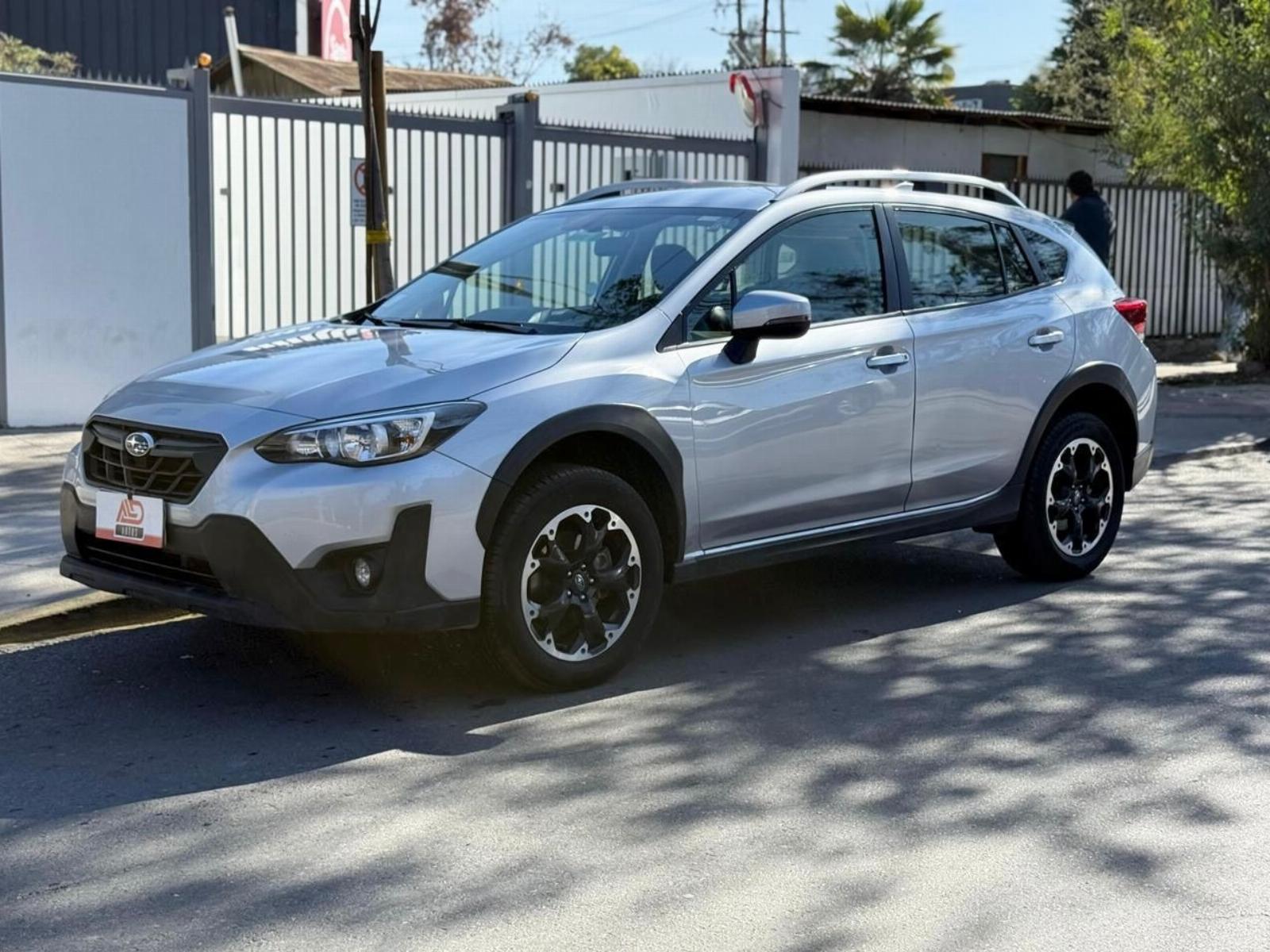 SUBARU XV 2.0 CVT AWD  2023 UN DUEÑO MANTENIMIENTO AL DÍA - Automotora La Dehesa