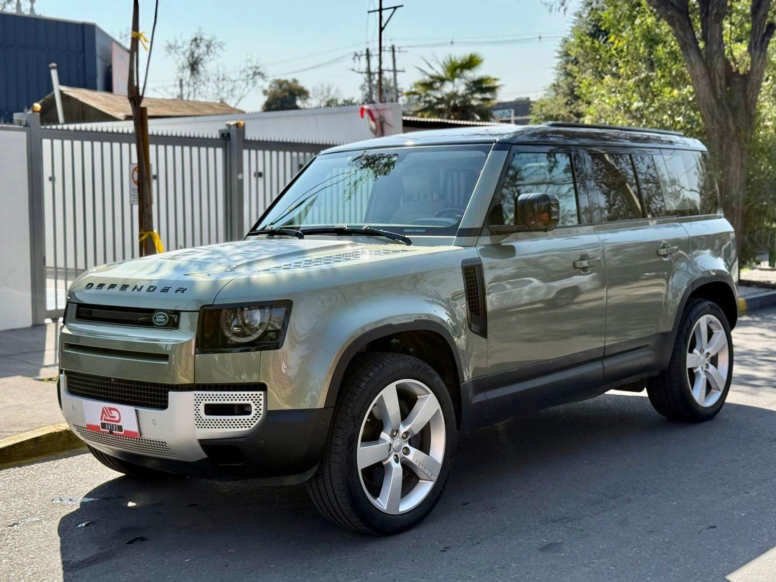 LAND ROVER DEFENDER 110 4x4 3.0 AT 2021 MANTENIMIENTO EN DITEC UN DUEÑO - FULL MOTOR
