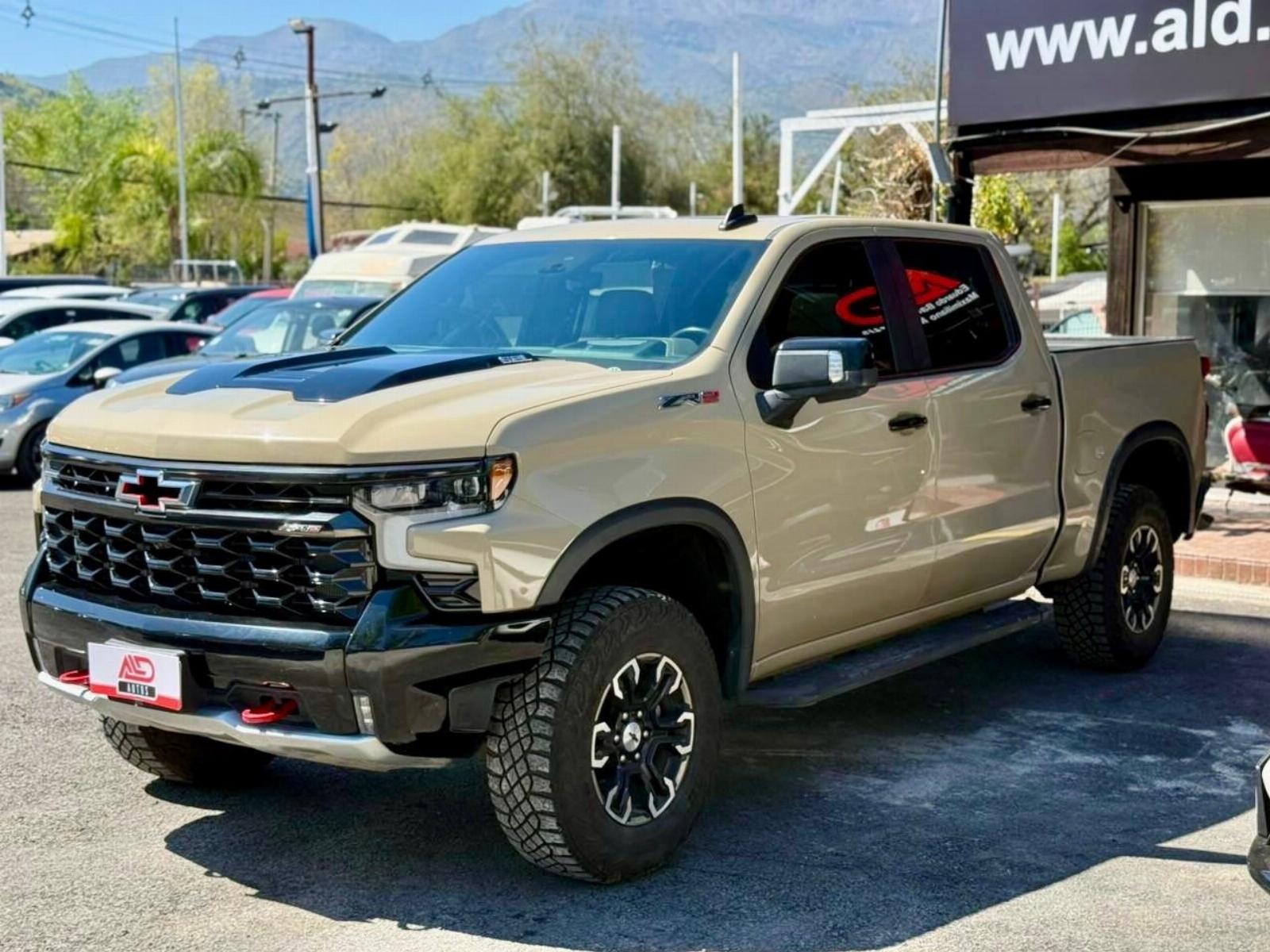 CHEVROLET SILVERADO ZR2 6.2 2023  - 