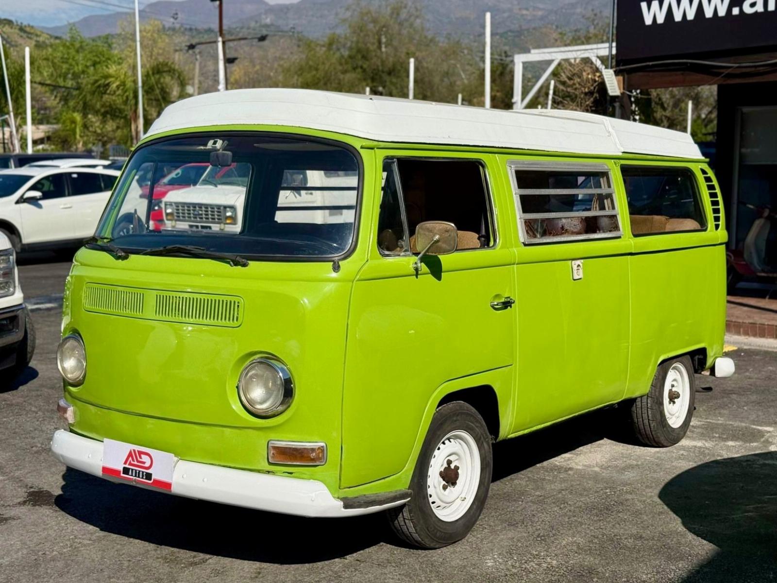 VOLKSWAGEN KOMBI 1968 - FULL MOTOR