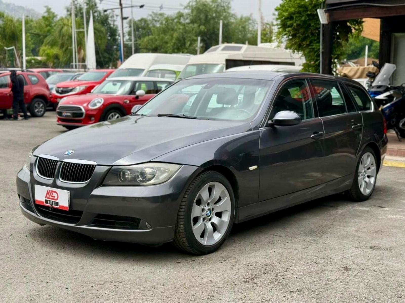 BMW 325 IA E91 TOURING 2.5 2007 MANTENIMIENTO AL DÍA - FULL MOTOR