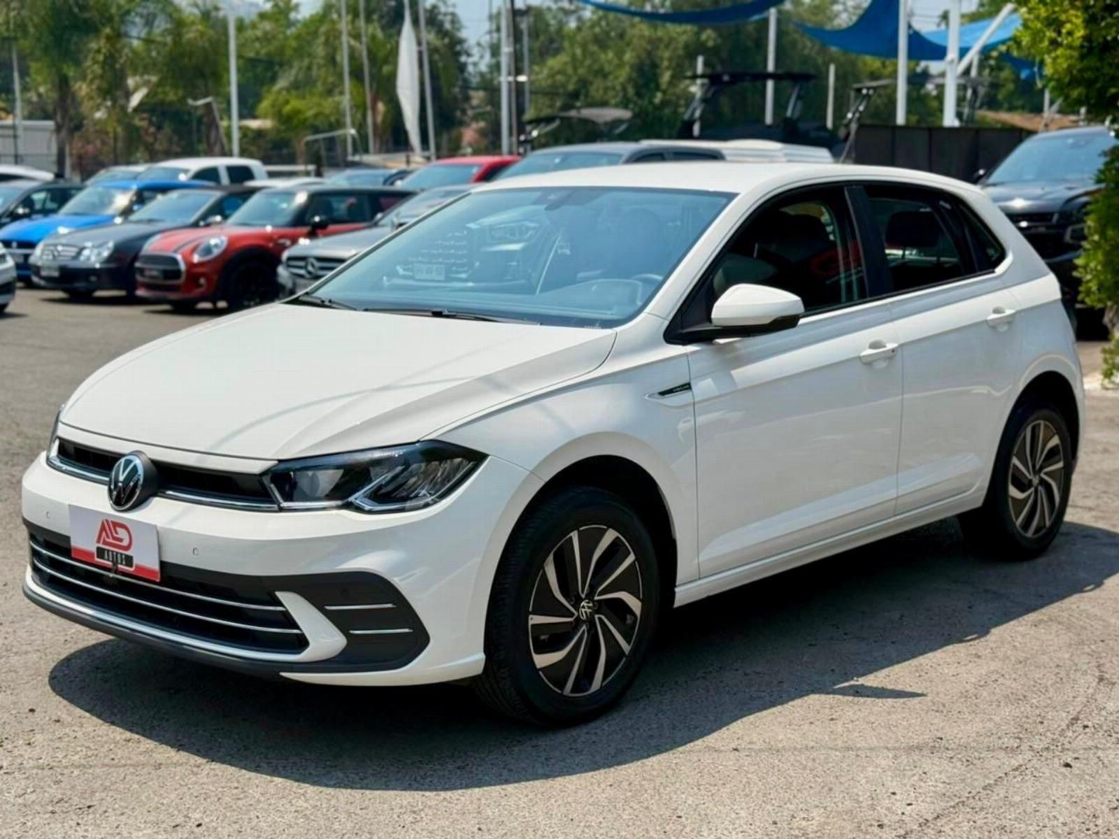 VOLKSWAGEN POLO HIGHLINE 1.6 AT 2025 - FULL MOTOR