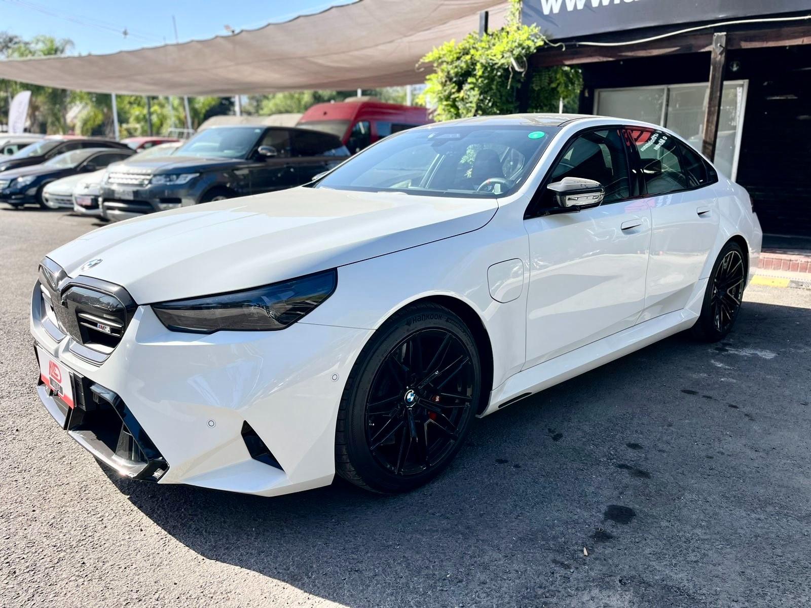 BMW M5 4.4 TWIN POWER TURBO HIBRIDO 2025 - FULL MOTOR