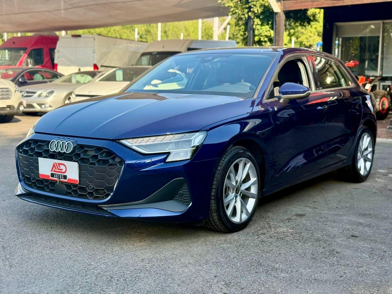 AUDI A3 SPORTBACK 35 TSFI 2025 ÚNICO DUEÑO - FULL MOTOR