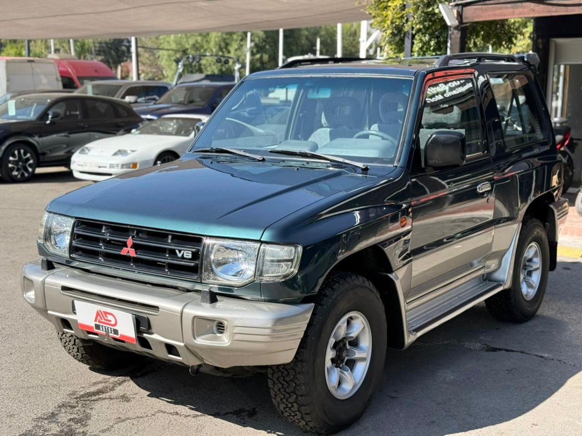 MITSUBISHI MONTERO 3.5 AT 4WD 1999 - FULL MOTOR