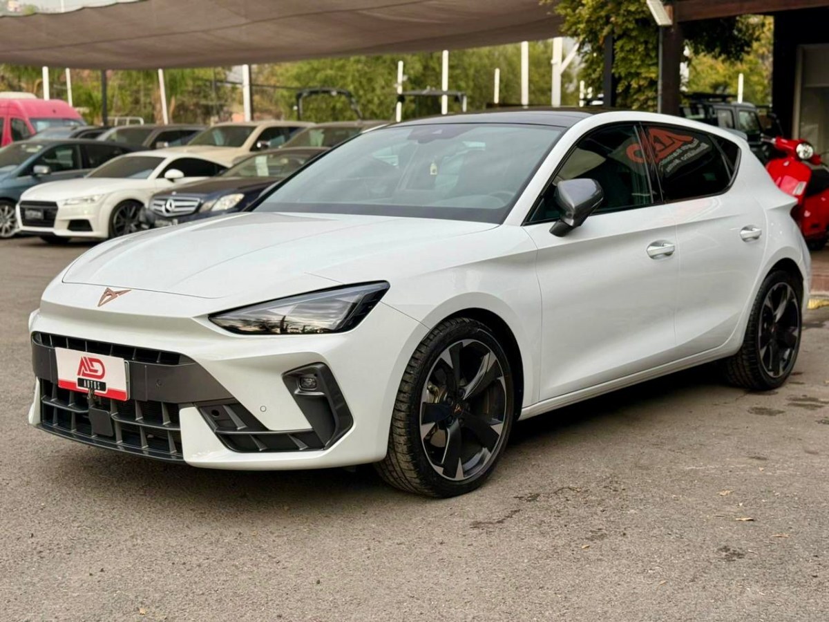 CUPRA LEON 1.4 TSI AT8 2025 - FULL MOTOR