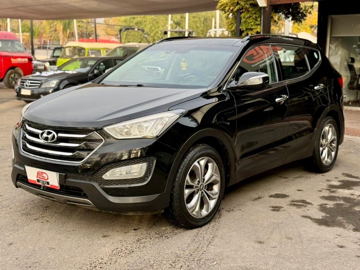 HYUNDAI SANTA FE 2.0 AT EGVT DIESEL 2013 TRES CORRIDAS DE ASIENTOS - FULL MOTOR