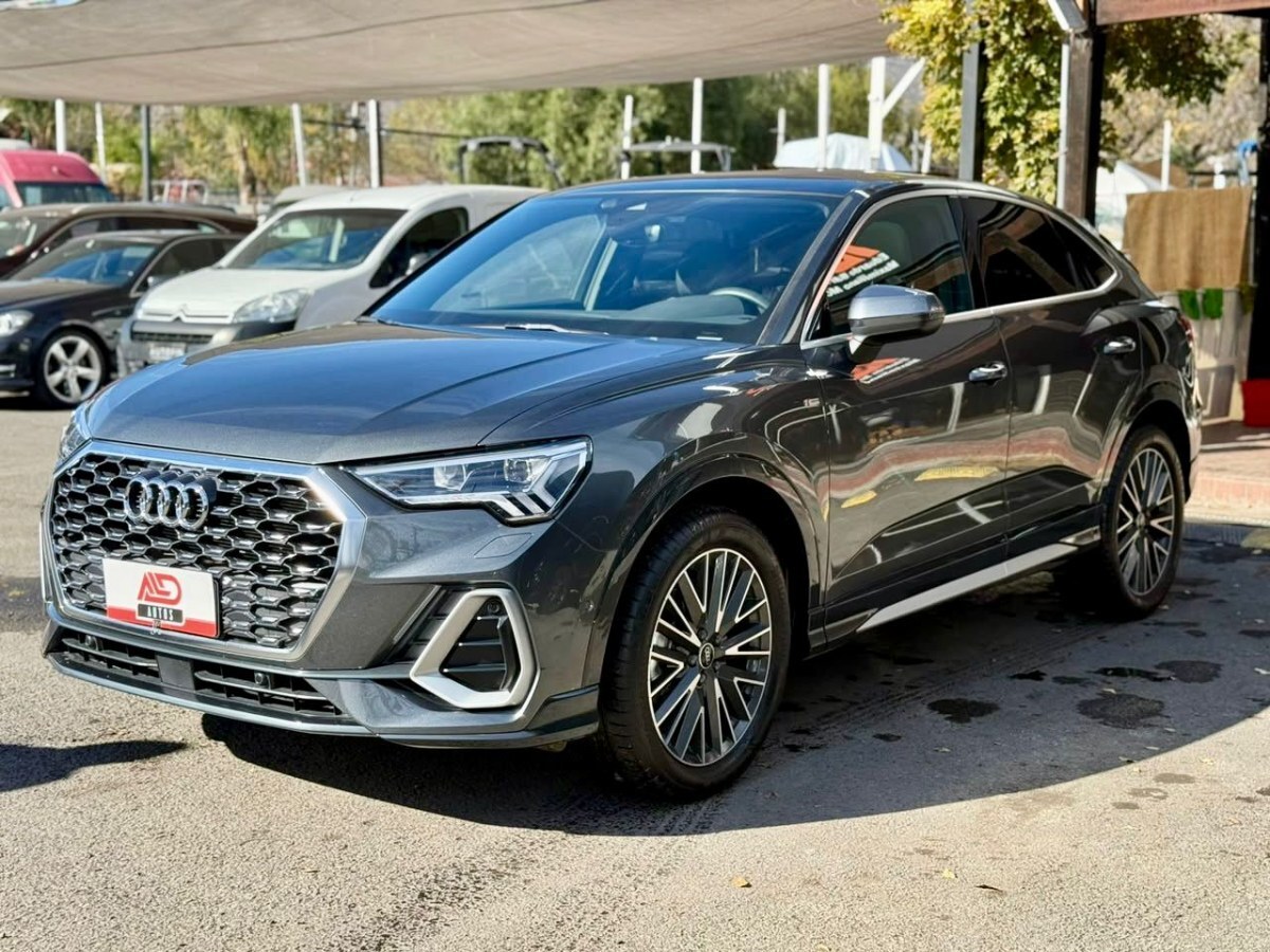 AUDI Q3 SPORTBACK 35 TFSI 2025 S TRONIC 1.4 TURBO S LINE - FULL MOTOR