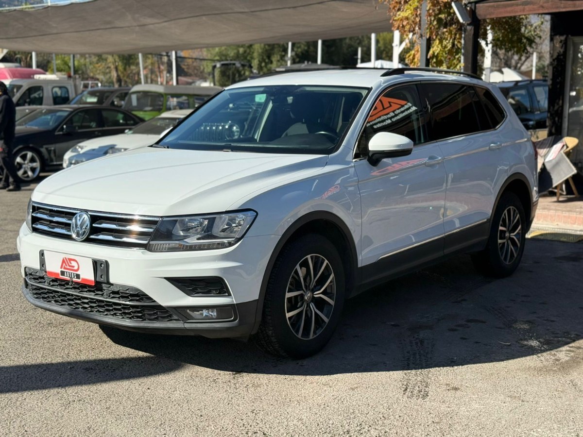 VOLKSWAGEN TIGUAN TDI 4X4 7A 4MOTION DIESEL 2019 3 CORRIDAS DE ASIENTOS DIESEL CARPLAY FULL - FULL MOTOR