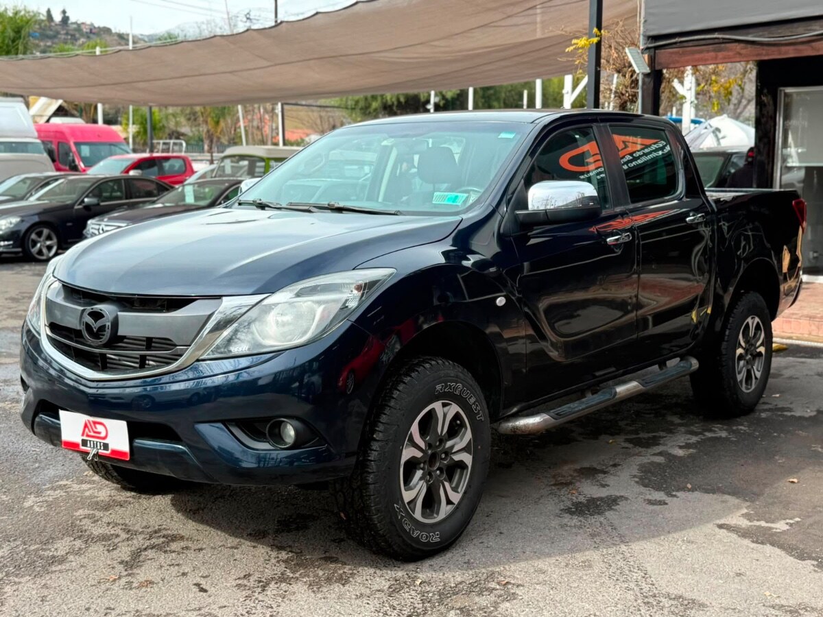 MAZDA BT-50 2.2 DIESEL 4X2 MT 2019 - FULL MOTOR
