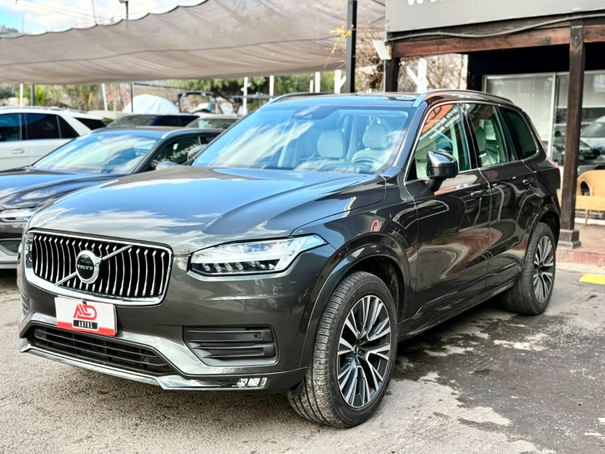 VOLVO XC90 B5 AWD 2.0 2022 TRES CORRIDAS DE ASIENTOS - FULL MOTOR