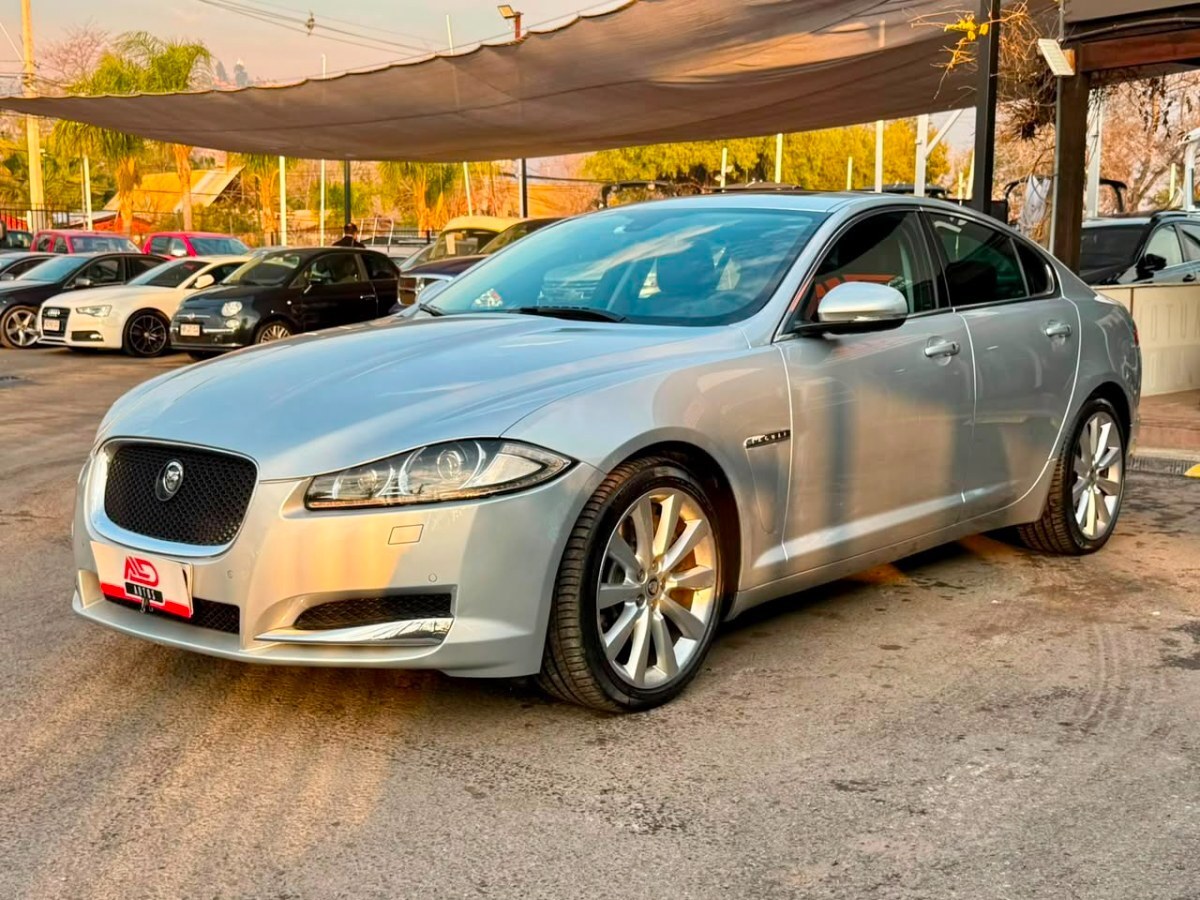 JAGUAR XF 30 3.0 DIESEL 2013 MANTENIMIENTO EN DITEC - FULL MOTOR